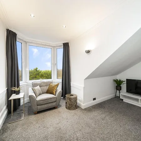 Cross Road Apartment Paisley Extérieur photo